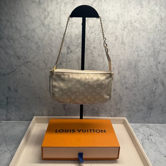 Louis Vuitton Dune Monogram Mini Lin Canvas Pochette on Chain - Picture 2 of 8